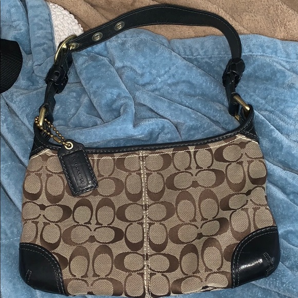 Coach Handbags - Vintage Coach Shoulder Bag